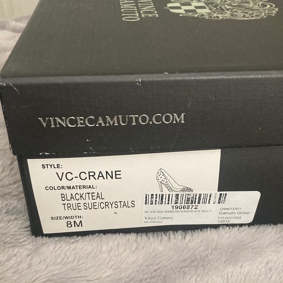 Vince Camuto Crane Embellished Pump -  Size 8 - Picture 6 of 6